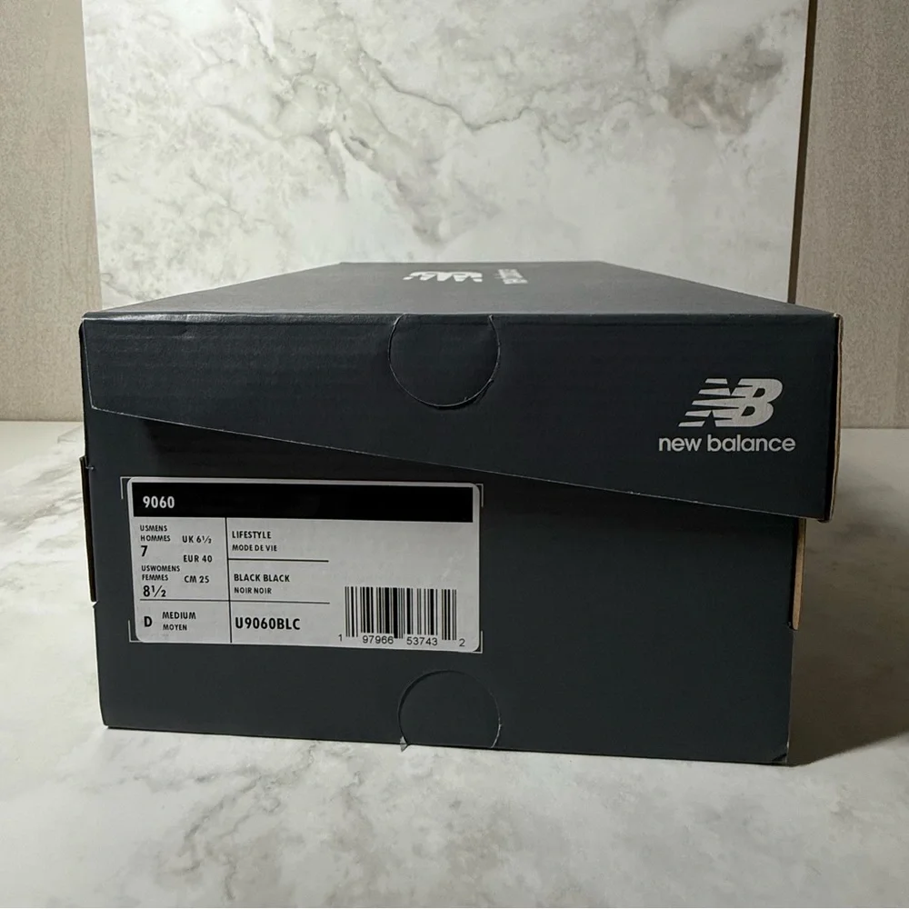 New Balance | Empty 9060 Shoe Box | Gray